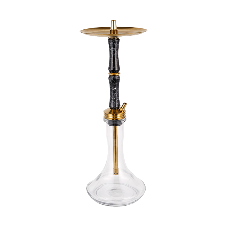 Are there any additional features or accessories for the portable hookah set?