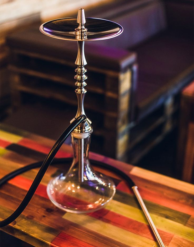 How to use a hookah